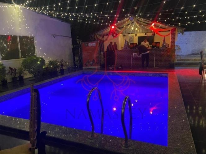 Luxury Farmhouse In Chhatarpur With Pool New Delhi Exterior foto